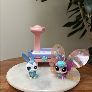 Littlest Pet Shop Playset with Bunny and Butterfly